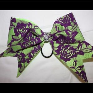Cheer Bow